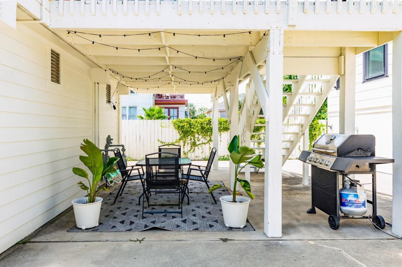 Soleil House - Unit B Villa Galveston Exterior photo